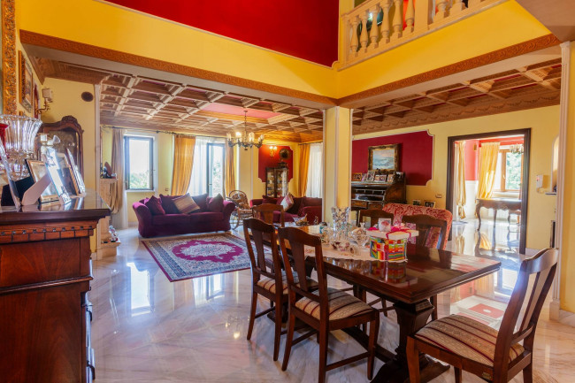 Villa bifamiliare in vendita a San Giovanni Incarico