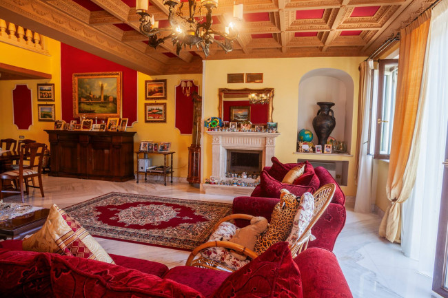 Villa bifamiliare in vendita a San Giovanni Incarico