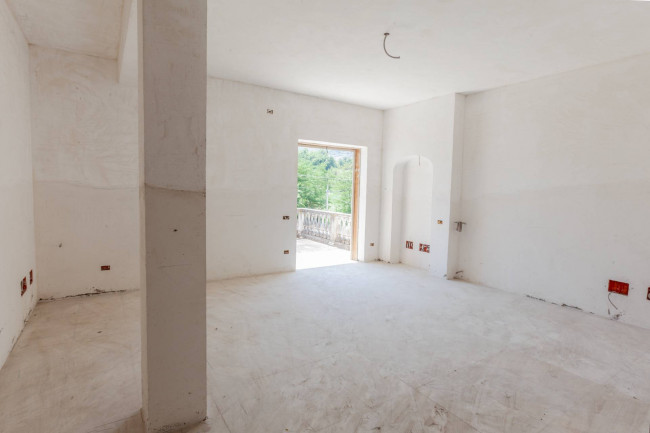 Villa bifamiliare in vendita a San Giovanni Incarico