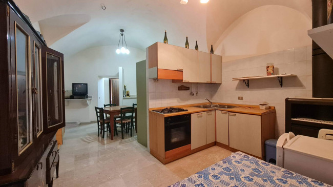 typical historical house for sale in San Donato Val di Comino