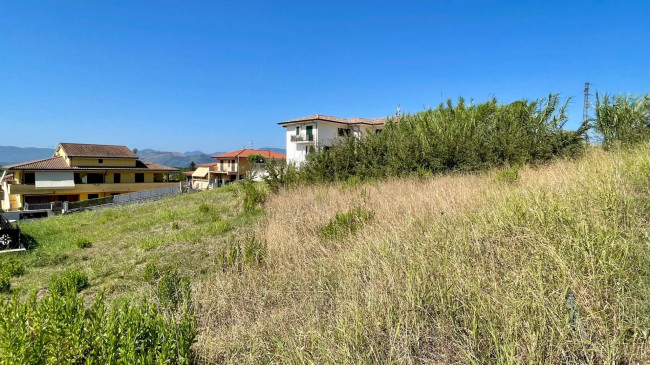 Terreno in vendita a Colfelice