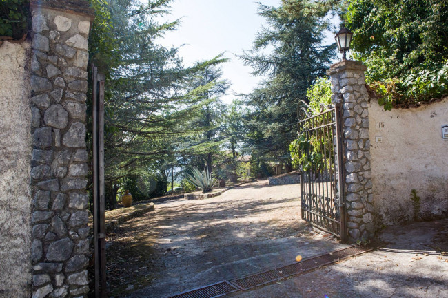 touristic for sale in Campoli Appennino