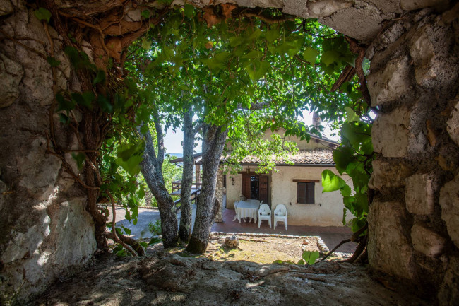 touristic for sale in Campoli Appennino