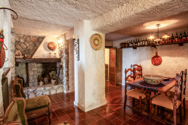 touristic for sale in Campoli Appennino