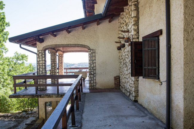 touristic for sale in Campoli Appennino