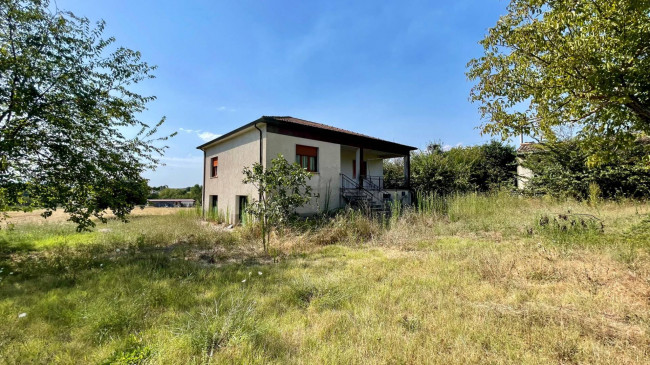 Casa indipendente in vendita a Arce