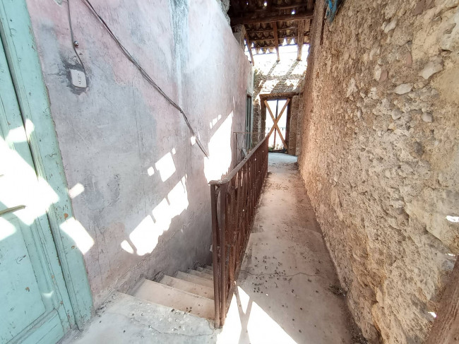 farmhouse for sale in Monte San Giovanni Campano