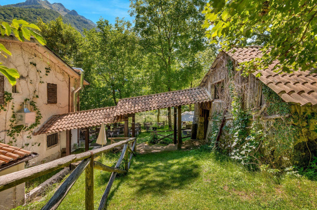 Casale di campagna in vendita a Settefrati