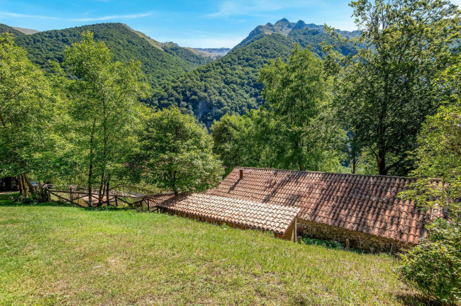 Casale di campagna in vendita a Settefrati