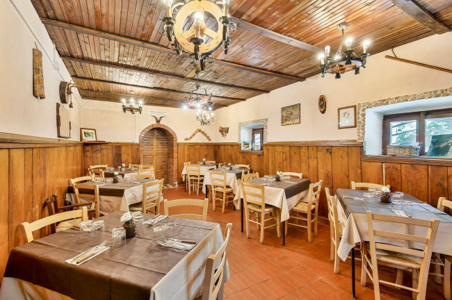 Casale di campagna in vendita a Settefrati