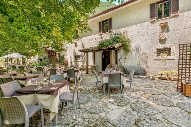Casale di campagna in vendita a Settefrati