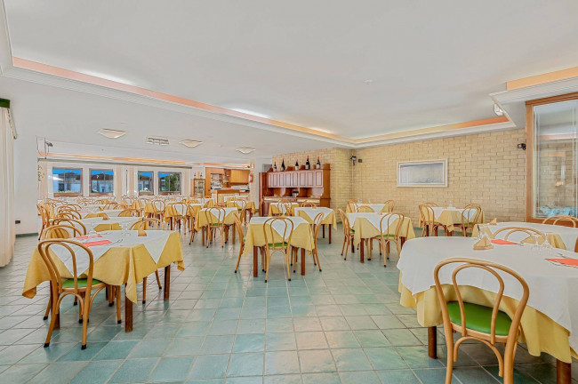 Turistico-alberghiero in vendita a Pescasseroli
