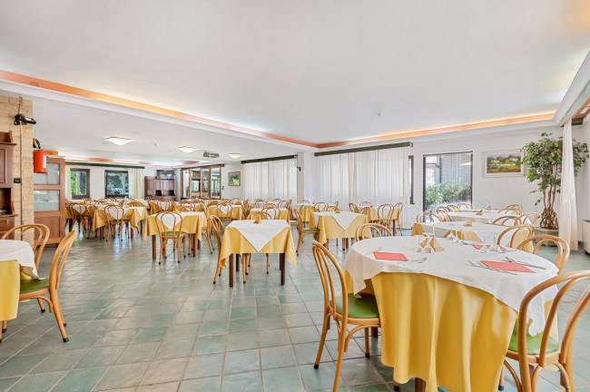 Turistico-alberghiero in vendita a Pescasseroli