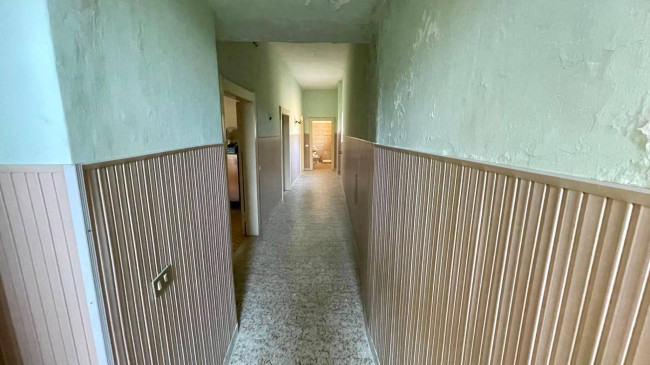 Palazzo intero stabile in affitto/vendita a Castrocielo