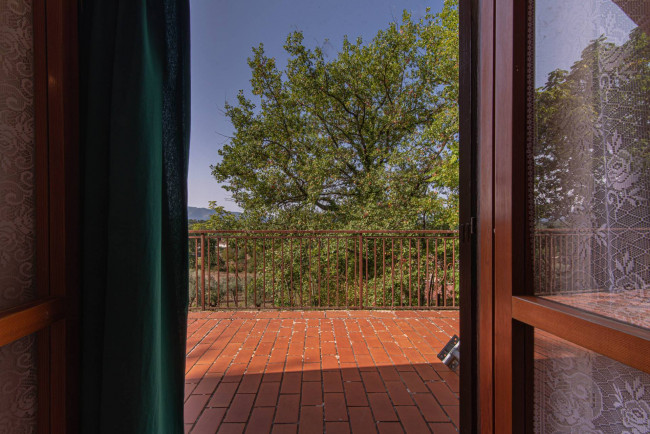Villa for sale in Arce