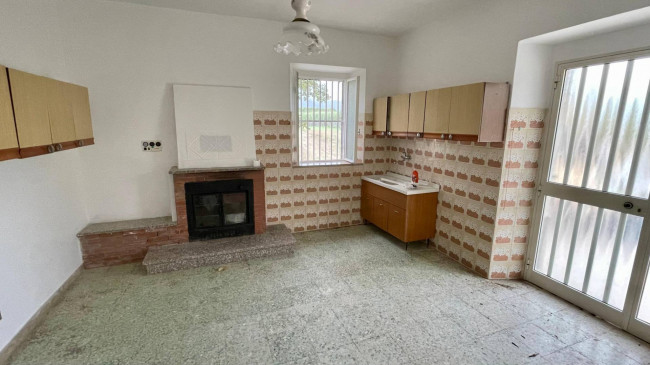 semi-detached house for sale in Sant'Andrea del Garigliano