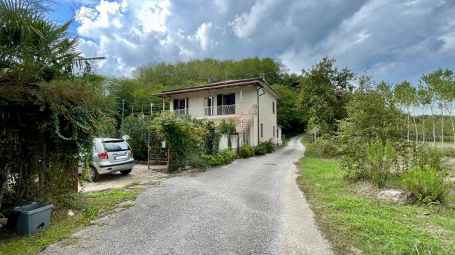 semi-detached house for sale in Sant'Andrea del Garigliano