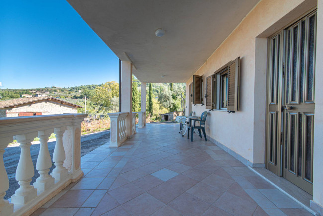 detached house for sale in Arpino