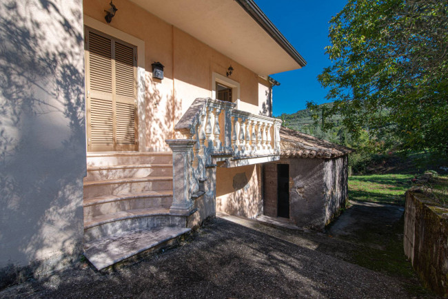 detached house for sale in Arpino