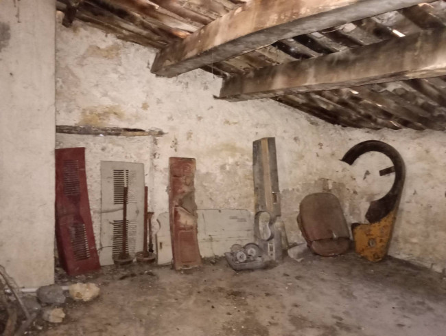 farmhouse for sale in Alvito