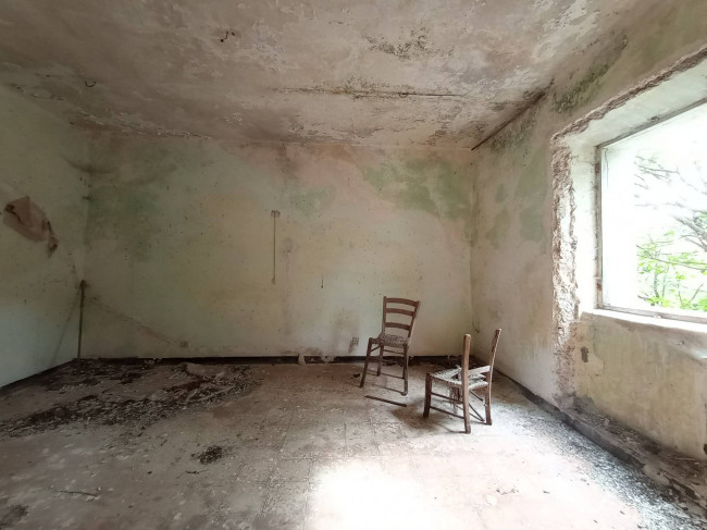 farmhouse for sale in Alvito