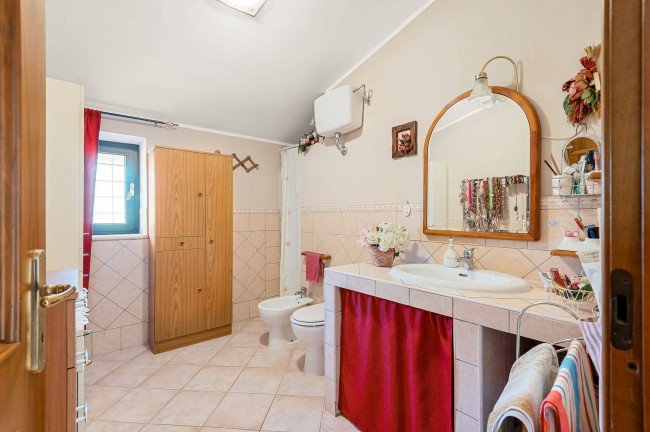 Villa for sale in San Giovanni Incarico