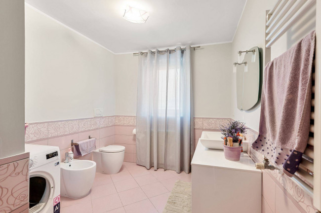 Villa for sale in San Giovanni Incarico