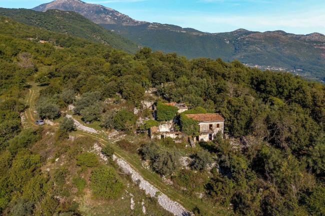 Turistico-alberghiero in vendita a Cassino