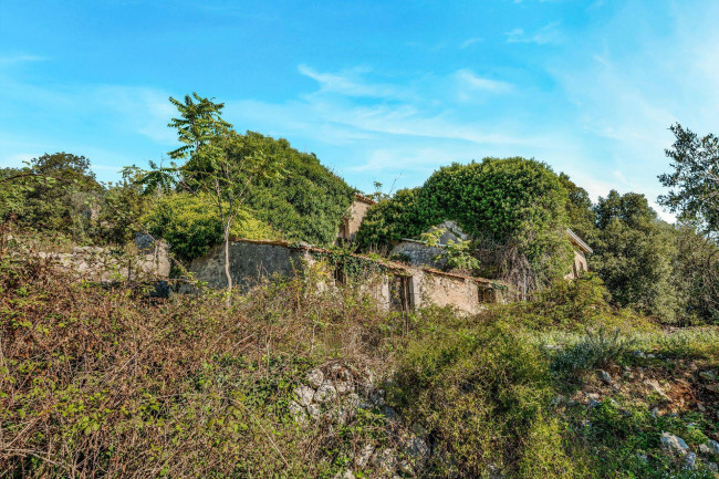 Turistico-alberghiero in vendita a Cassino