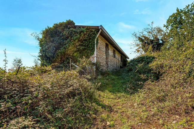 Turistico-alberghiero in vendita a Cassino