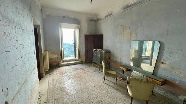 Palazzo storico in vendita a Monte San Giovanni Campano