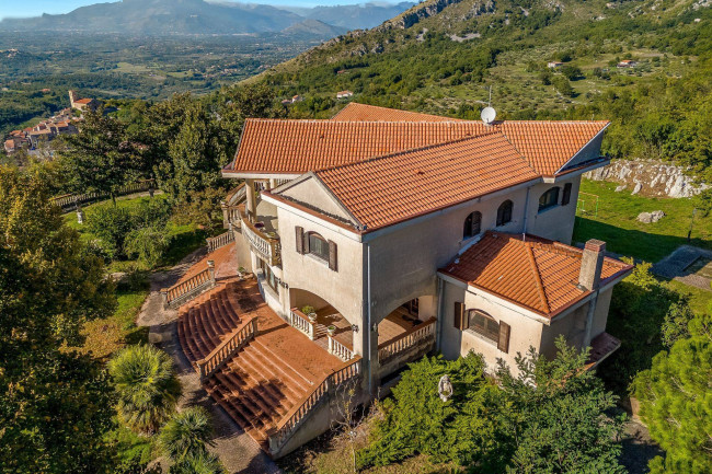 Villa in vendita a Rocca d'Evandro
