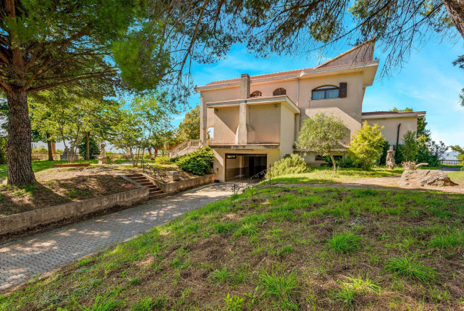Villa in vendita a Rocca d'Evandro