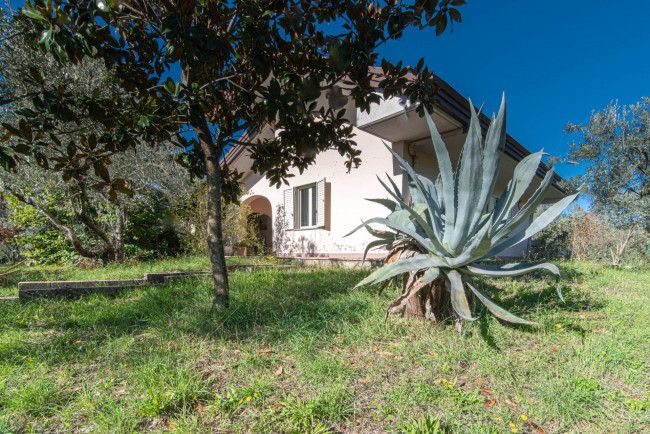 Villa for sale in Alatri