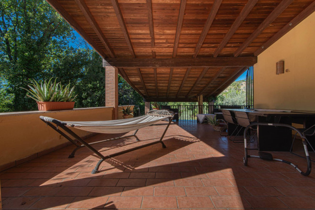 Villa for sale in Alatri