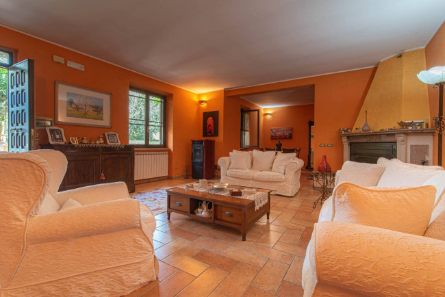 Villa for sale in Alatri