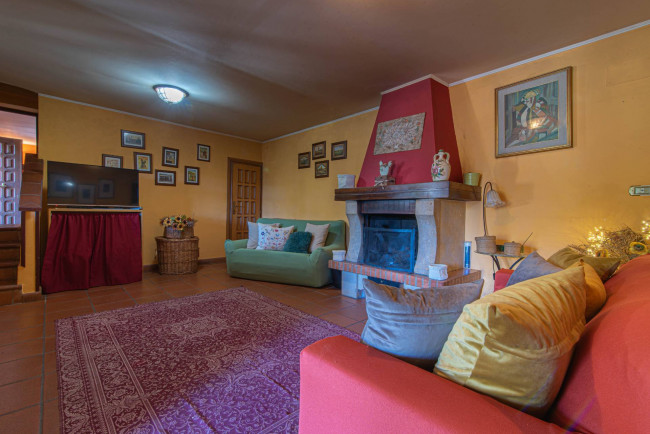 Villa for sale in Alatri