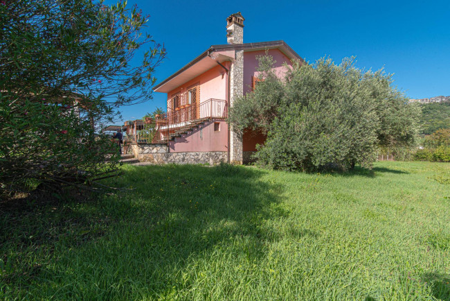detached house for sale in Segni