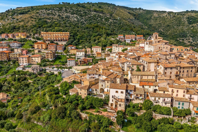 Palazzo storico in vendita a Prossedi