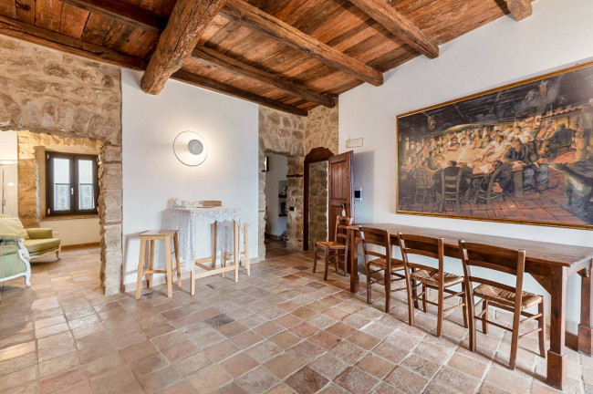 Palazzo storico in vendita a Prossedi