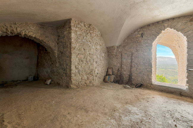 Palazzo storico in vendita a Prossedi