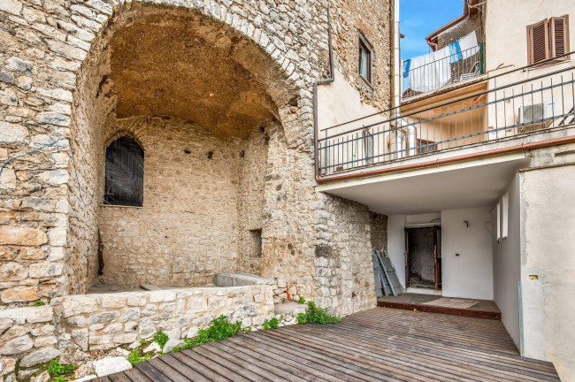 Palazzo storico in vendita a Prossedi
