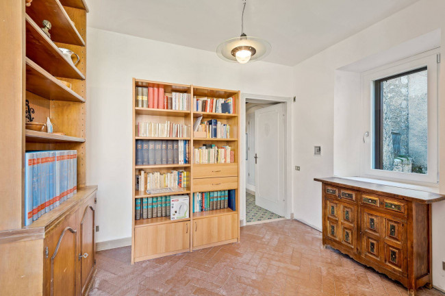 Casale di campagna in vendita a Casalvieri