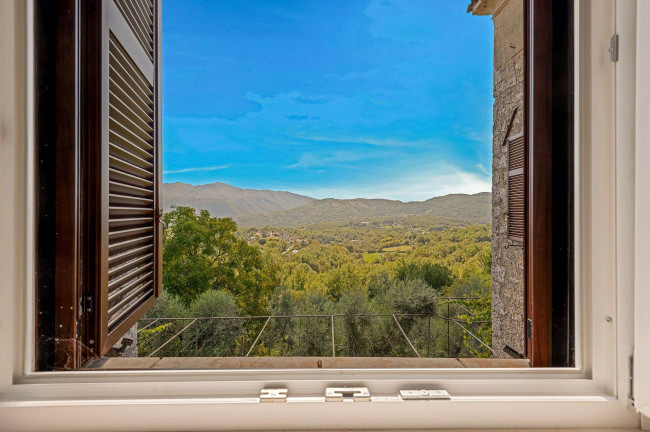 Casale di campagna in vendita a Casalvieri