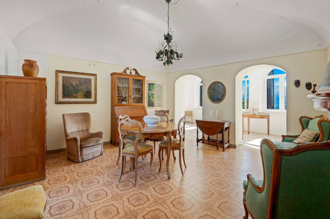 Casale di campagna in vendita a Casalvieri
