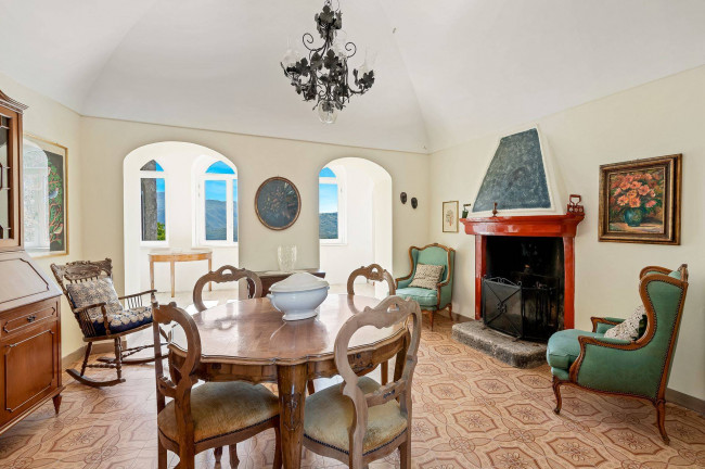 Casale di campagna in vendita a Casalvieri