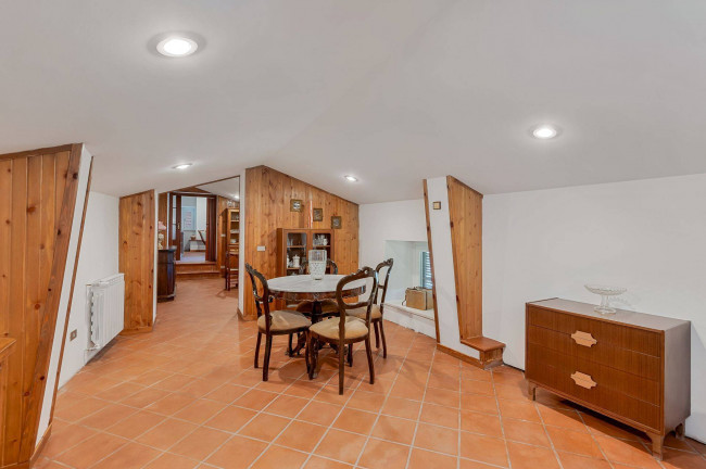 Casale di campagna in vendita a Casalvieri