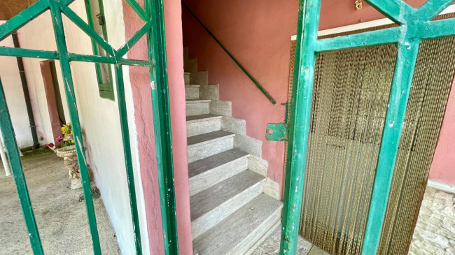 farmhouse for sale in Pontecorvo
