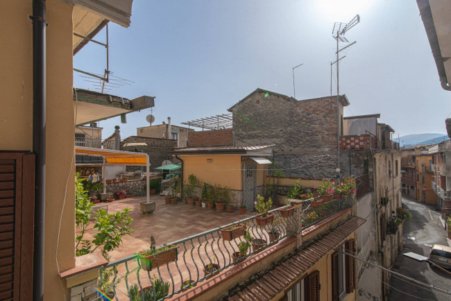 Palazzo intero stabile in vendita a Pontecorvo