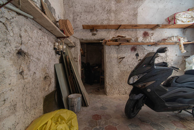Palazzo intero stabile in vendita a Pontecorvo